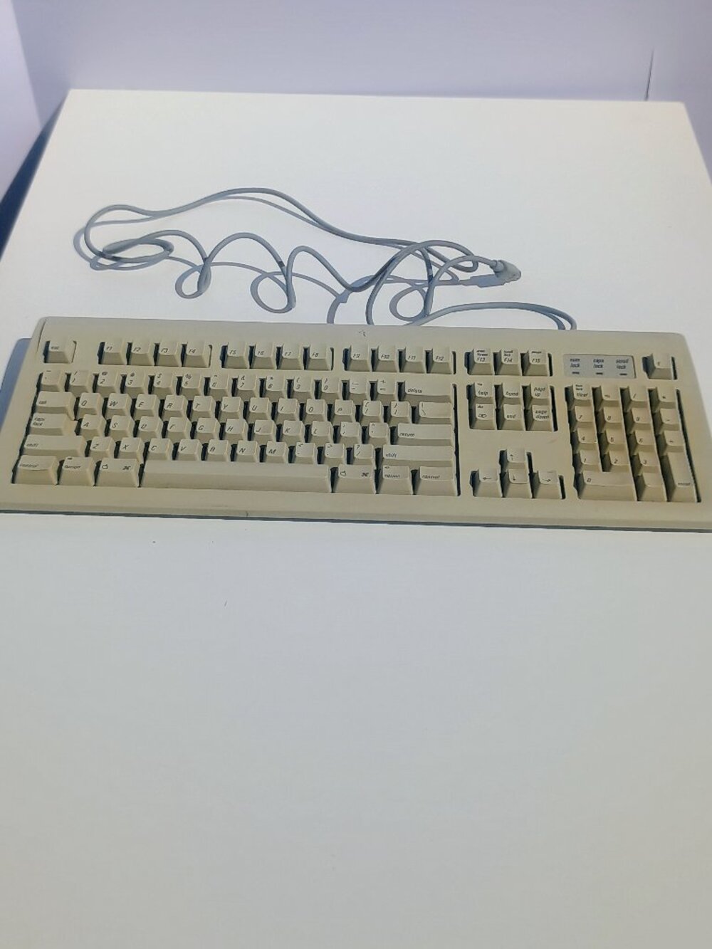 Vintage Apple Design Keyboard M2980 [Untested]